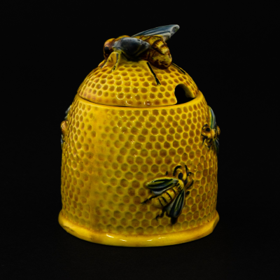 Honey pot